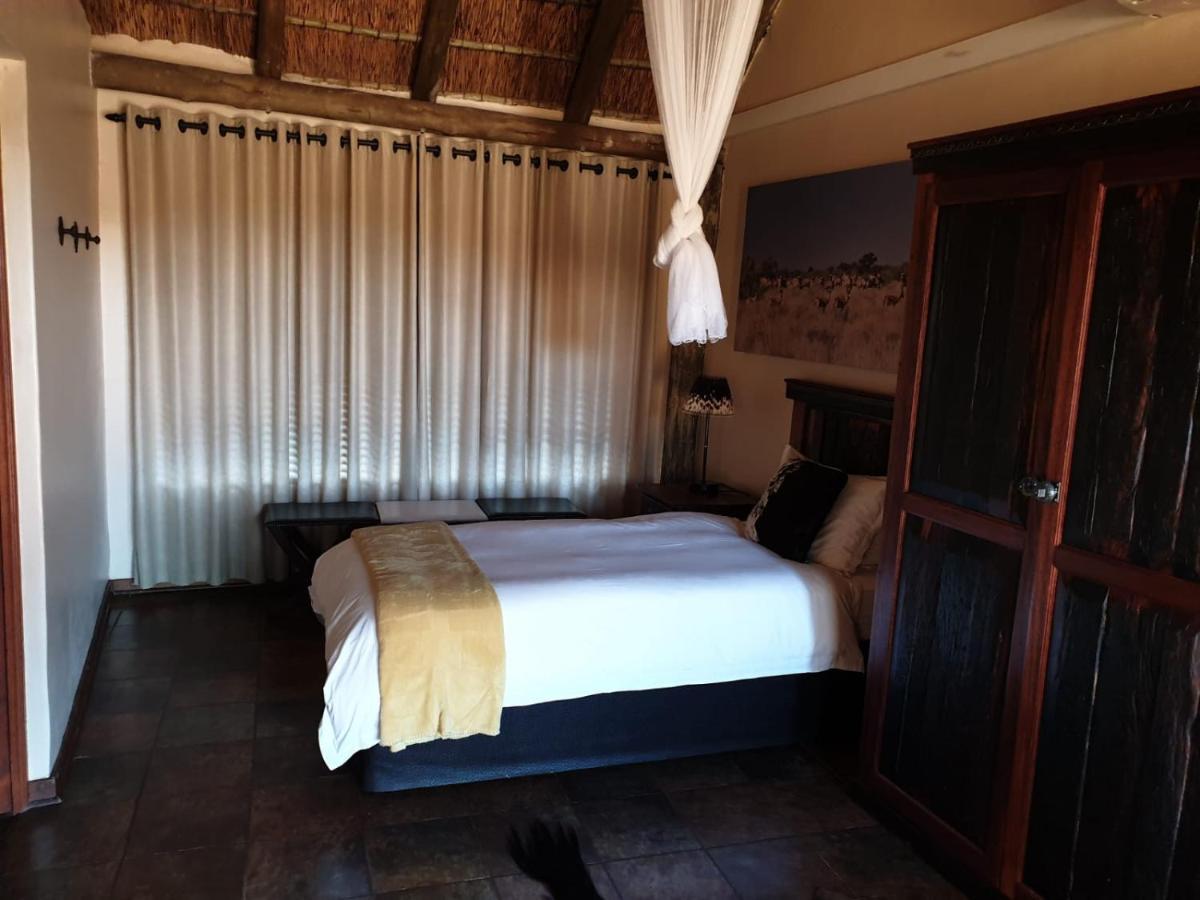 Wag N Bietjie Bush Lodge Heuningneskloof Buitenkant foto