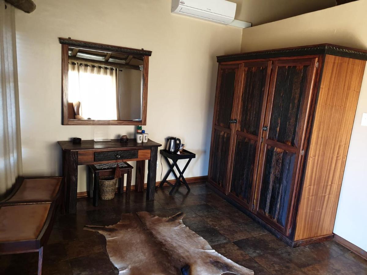 Wag N Bietjie Bush Lodge Heuningneskloof Buitenkant foto